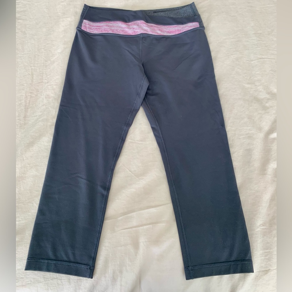 Lululemon tights.